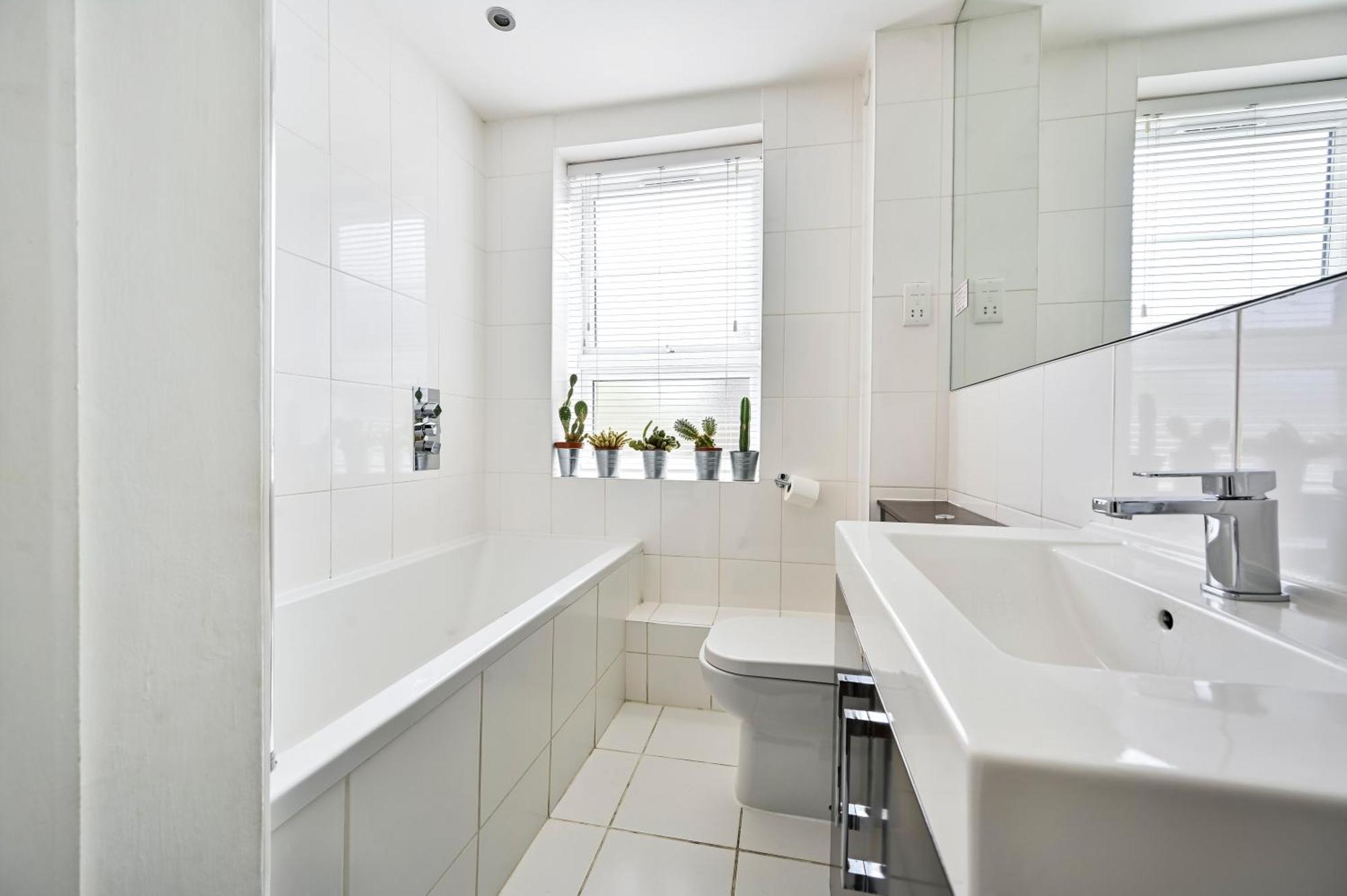 伦敦Cosy 1-Bed E15, Sleeps 4, 1 Min From Tube Station Near O2 Arena公寓 外观 照片