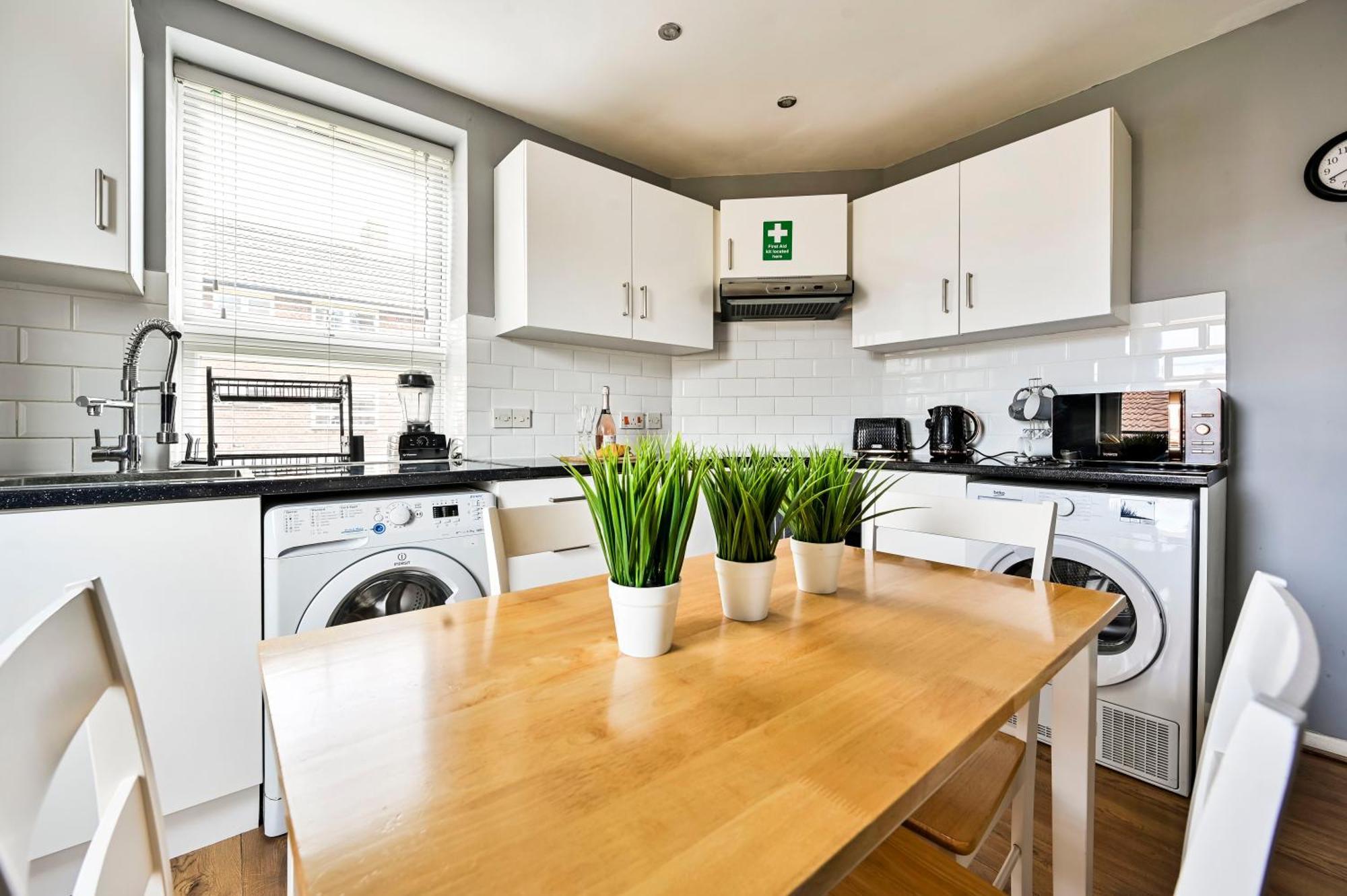 伦敦Cosy 1-Bed E15, Sleeps 4, 1 Min From Tube Station Near O2 Arena公寓 外观 照片