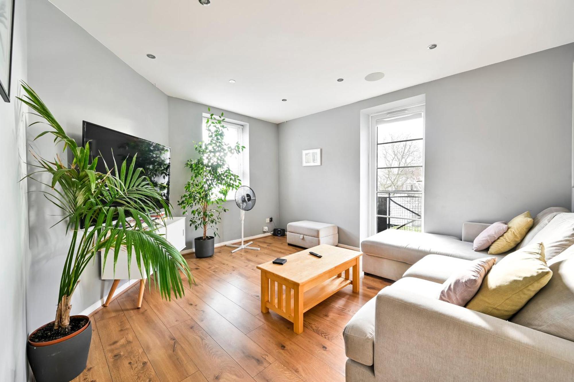 伦敦Cosy 1-Bed E15, Sleeps 4, 1 Min From Tube Station Near O2 Arena公寓 外观 照片